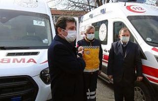 112 istasyonlarına yeni ambulans