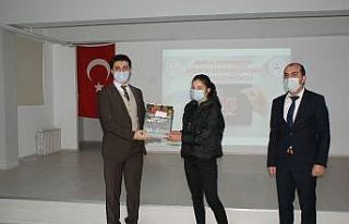 20 öğrenciye internet donanımlı tablet dağıtımı...