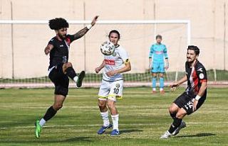 2. Lig: Tarsus İdman Yurdu: 2 - GMG Kastamonuspor:...