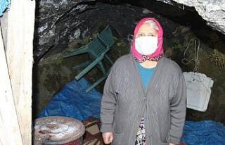 30 yıl 10 çocuğuyla mağarada yaşadı, şimdi...