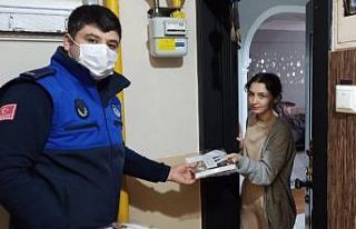 55 kişiye kitapları teslim edildi