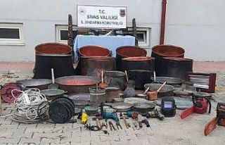 6 evden hırsızlık yapan şahıslar çaldıklarıyla...