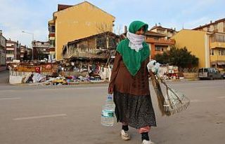 73 yaşında geri dönüşüm kralı oldu, evini fabrika...