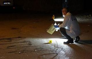 Adana’da bıçaklı saldırı: 1’i ağır 2 yaralı