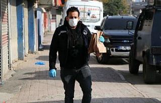 Adana’da şüpheli kargo alarmı