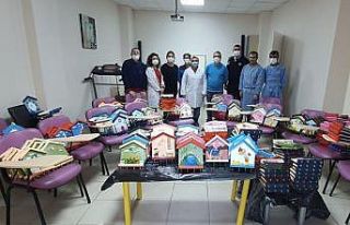 Adıyaman’da sağlık çalışanlarına moral desteği