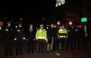 Afyonkarahisar’da 400’e yakın polis görevlerinin...