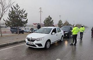 Afyonkarahisar’da kısıtlamanın 3. gününde denetimler...