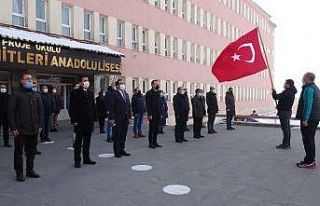 Ağrı’da bayrak töreni