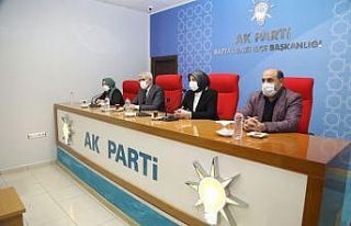AK Parti Battalgazi Kadın Kolları’nın yeni yönetimi...