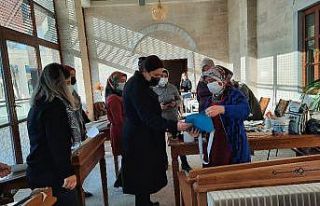 AK Parti İl Başkanı Ünsal, sağlıkçıların...