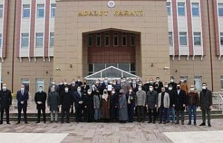 AK Parti Manisa İl Başkanı Hızlı mazbatasını...