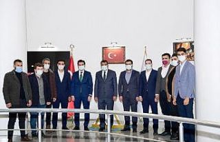 AK Partili gençlerden Başkan Gürkan’a ziyaret