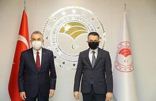 AK Partili Savaş, Bakan Pandemirli ile görüştü