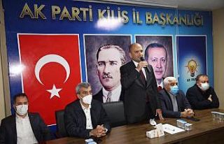 AK Parti’nin yeni yönetimi ilk toplantısını...