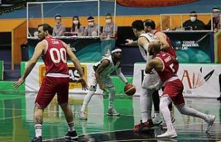 Akhisar Belediye Basket evinde Samsunspor’a takıldı