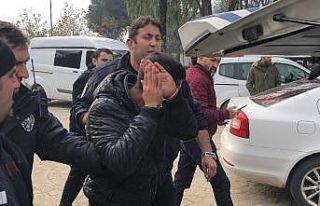 Aldattığı iddiasıyla eşini yaralayan şahıstan...