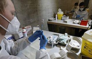 Almanya’da son 24 saatte korona virüsten bin 13...