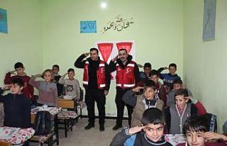 Alperen Ocakları Vakfı’ndan Suriye’deki Türkmenlere...