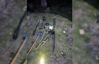 Anavarza Antik Kenti’nde kaçak kazı yapan 4 kişi...