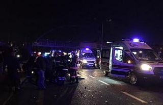 Ankara-İstanbul yolu Akköprü mevkiinde 3 aracın...