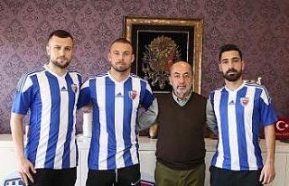 Ankaraspor 3 oyuncuyu renklerine bağladı