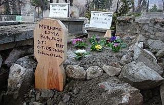 Anne korona virüse yenik düştü, karnındaki bebeği...