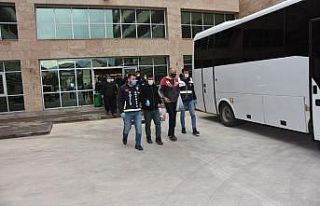 Antalya’da aranan 81  şüpheli yakalandı