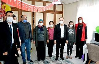 Araban’da yetim ve öksüz çocukların yüzleri...