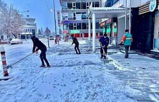 Ardahan’da karla mücadele çalışması