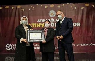Atık yağ biriktirip çeyrek kazandılar
