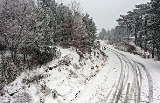 Aydın’ın Uludağ’ı beyaz örtü ile kaplandı