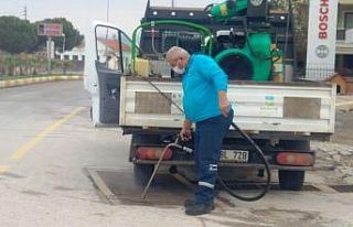 Ayvalık’ta sivrisinek larvalarıyla mücadele tüm...