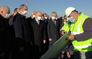 Bakan Karaismailoğlu ve Bakan Gül Gaziantep Havalimanı...