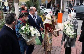 Bakan Selçuk’tan Vali Aksoy’a ziyaret