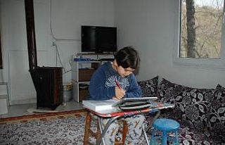 Bakanlığın hediyesi tablet, Selim’in umudu oldu