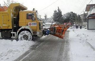 Balıkesir’de kar yağışı nedeniyle 225 kırsal...