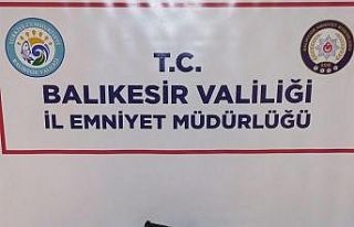 Balıkesir’de polis aranan 13 şahsı yakaladı