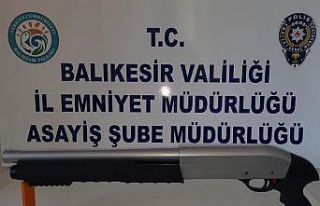 Balıkesir’de polis son 1 haftada aranan şahsı...