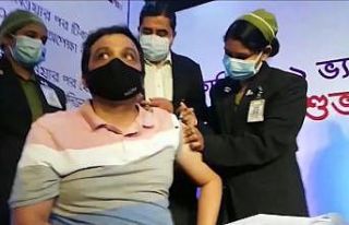 Bangladeş’te Covid-19 aşılaması başladı