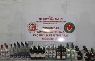 Bartın’da 64 şişe kaçak alkollü içki ele geçirildi
