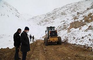 Başkale’de 30 yıllık yol çilesi bitti