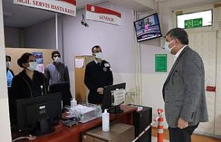 Başkan Cankul’dan pandemi savaşçılarına baklava