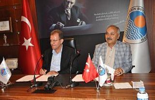 Başkan Dinçer’den Seçer ve meclis üyelerine...