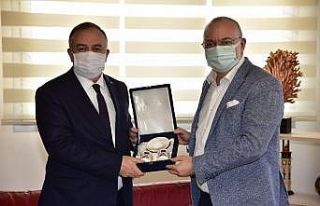 Başkan Ergün, MHP Grup Başkanvekili Akçay’ı...