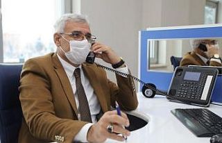 Başkan Güder, çağrı merkezine gelen talepleri...