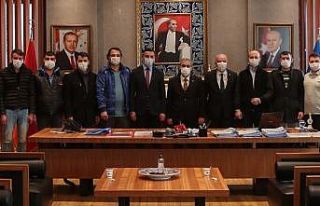 Başkan, işçilere başarılar diledi