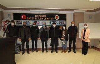 Başkan Pekmezci, basın mensuplarını Gazeteciler...