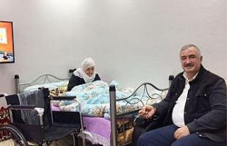 Başkan Turanlı’dan yaşlı engelli anneye sürpriz...