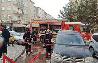 Başkent’te yangında bir daire kullanılamaz hale...